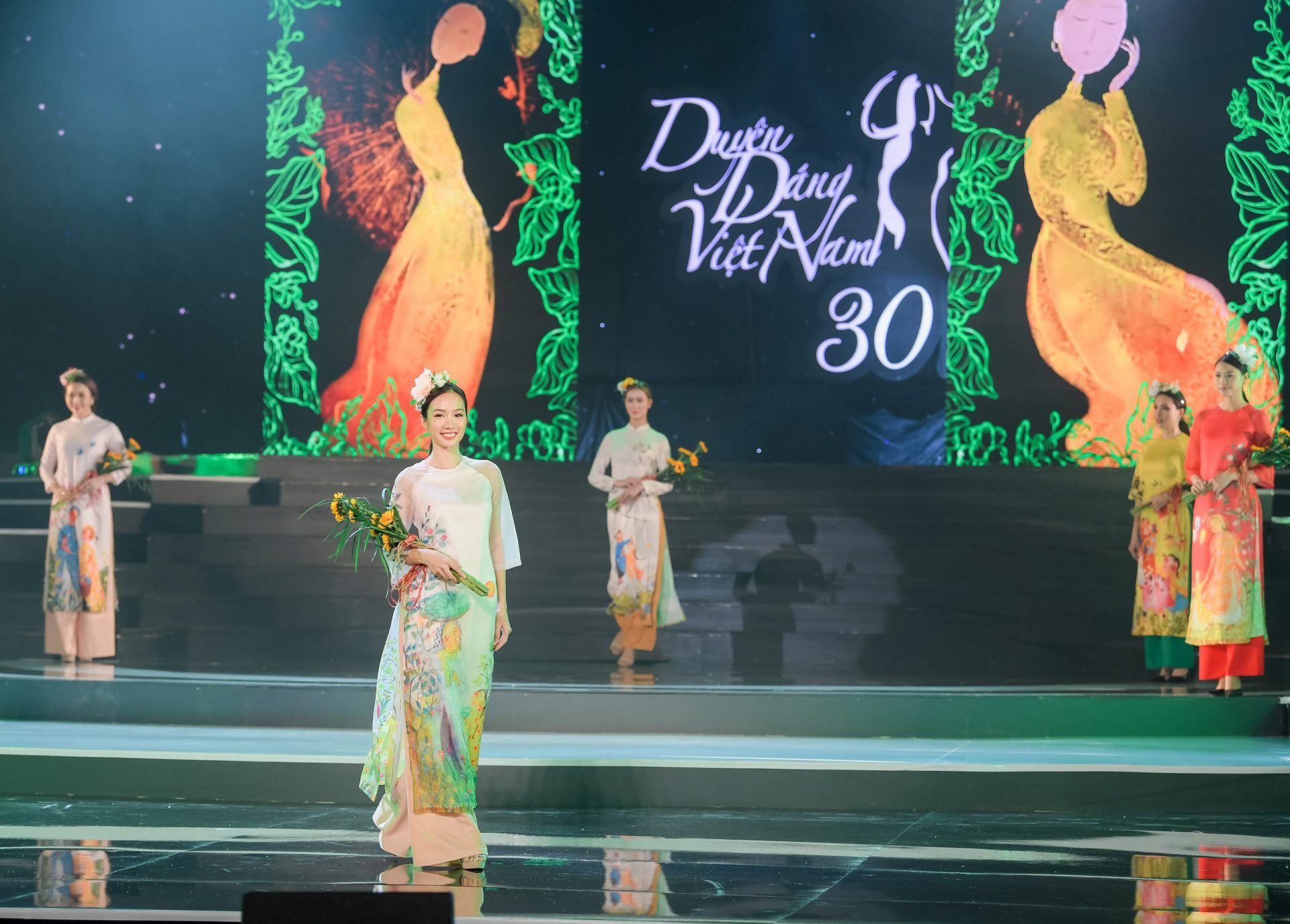 Tập đoàn Trung Nguyên Legend đồng hành cùng chương trình nghệ thuật “Duyên Dáng Việt Nam 30”