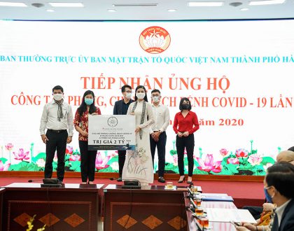 Gần 2,4 triệu đơn vị sản phẩm cà phê, hơn 30.000 cuốn sách hay được Tập đoàn Trung Nguyên Legend gửi tặng đến hàng chục ngàn người dân tại các khu cách ly tập trung ở Tp. Hà Nội, Tp.HCM và Đà Nẵng