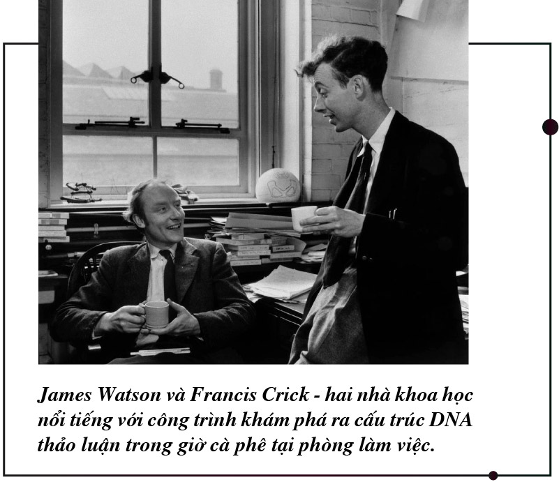 James Watson and Francis Crick - two scientists famous for their discovery of the structure of DNA discussed during coffee time in the office.