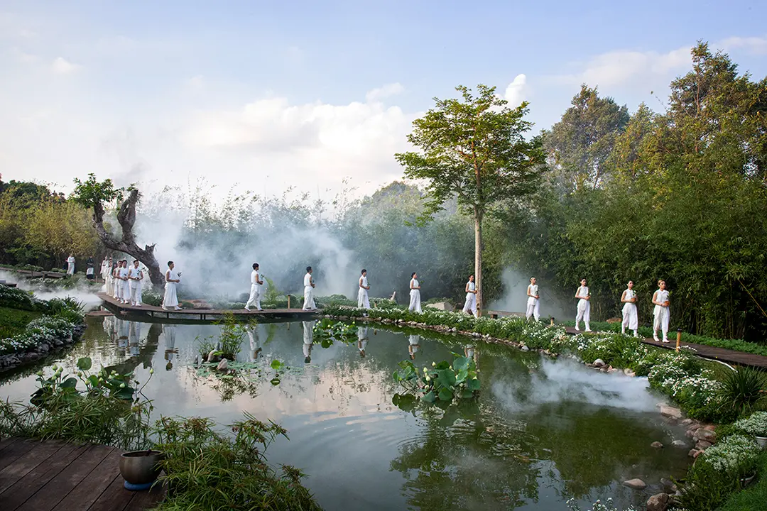 Những người bạn quý và những cư dân Thành phố Cà phê cùng tham gia vào hành trình trải nghiệm nghệ thuật sống Tỉnh thức tại Zen Garden.
