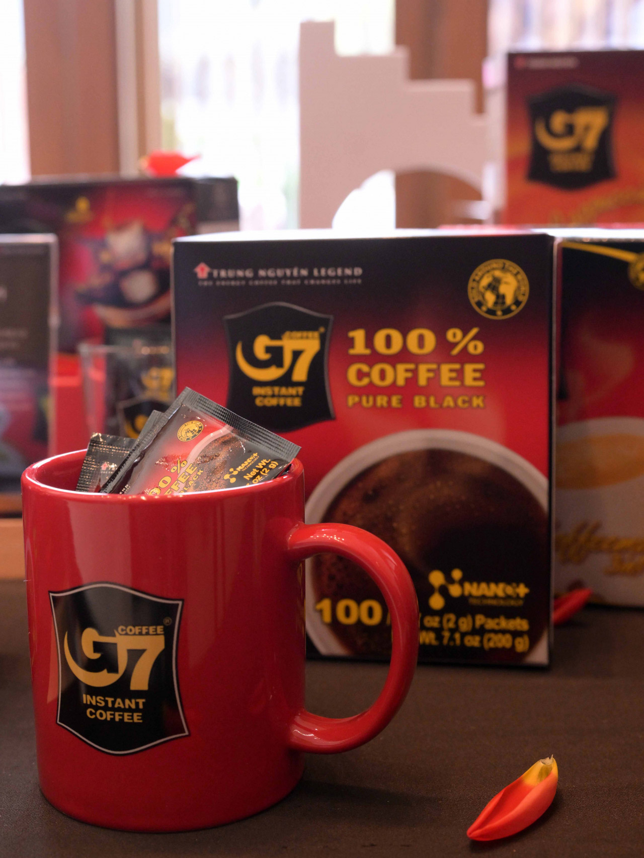 Tập đoàn Trung Nguyên Legend ứng dụng công nghệ hiện đại để giữ trọn vẹn hương vị đặc trưng, tươi ngon của cà phê Robusta Buôn Ma Thuột, để các sản phẩm cà phê Trung Nguyên, G7, Trung Nguyên Legend chinh phục được gu cà phê sành điệu của người Hàn Quốc và trên thế giới.