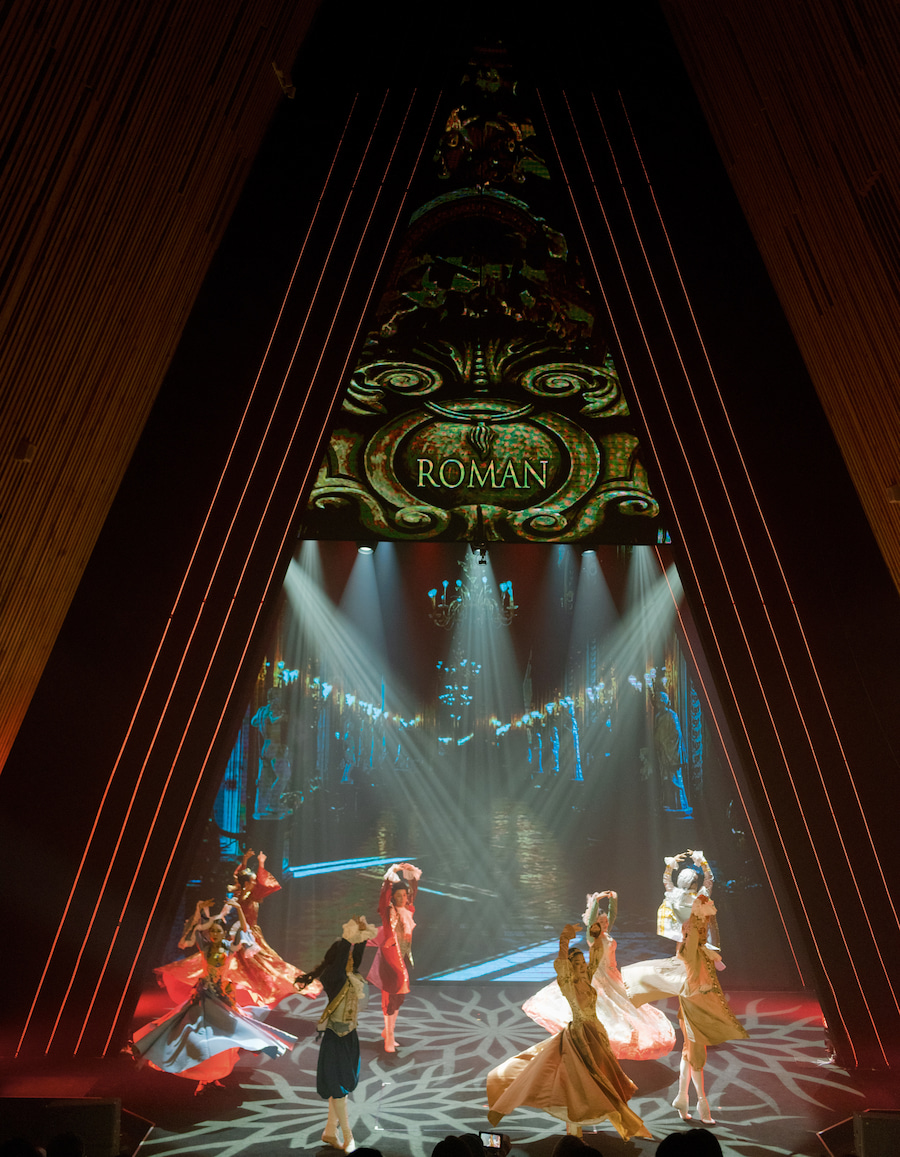 Vở vũ kịch “Chuyện kể 3 nền văn minh cà phê” – một chương trình cà phê nghệ thuật hội tụ 3 nền văn minh cà phê thế giới được Trung Nguyên Legend ra mắt tại Bảo tàng Thế giới cà phê tạo ấn tượng mạnh mẽ.
