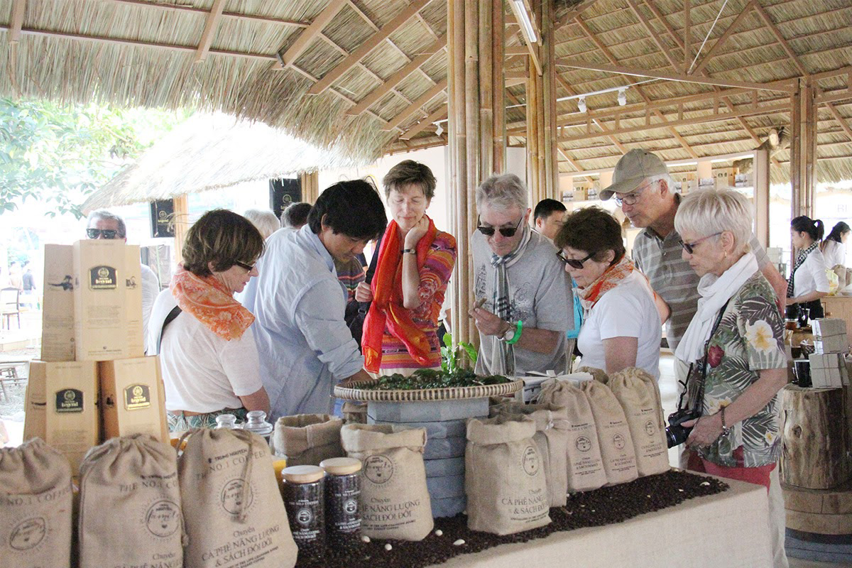 Tuyệt phẩm cà phê Legend cùng những sản phẩm cà phê năng lượng của Trung Nguyên Legend nhận được sự chú ý đặc biệt của đông đảo khách quốc tế tại các sự kiện quan trọng, đại diện cho văn hóa và tinh thần cà phê Việt Nam.