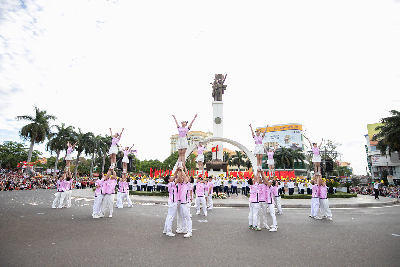 Ấn tượng Lễ hội đường phố với chủ đề Buôn Ma Thuột - Điểm đến của cà phê thế giới