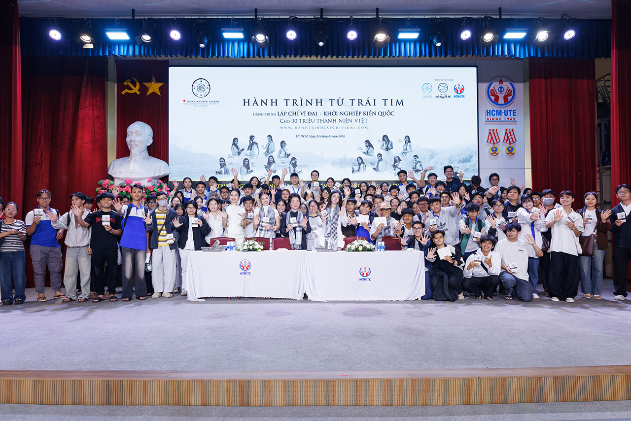 Nhật ký Hành trình Từ Trái Tim: Trao sách quý đổi đời - Khơi khát vọng cho thế hệ trẻ