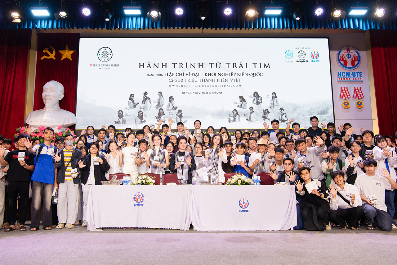 Các hoa hậu, nghệ sĩ lan tỏa tri thức và khát vọng tại Hành trình Từ Trái Tim