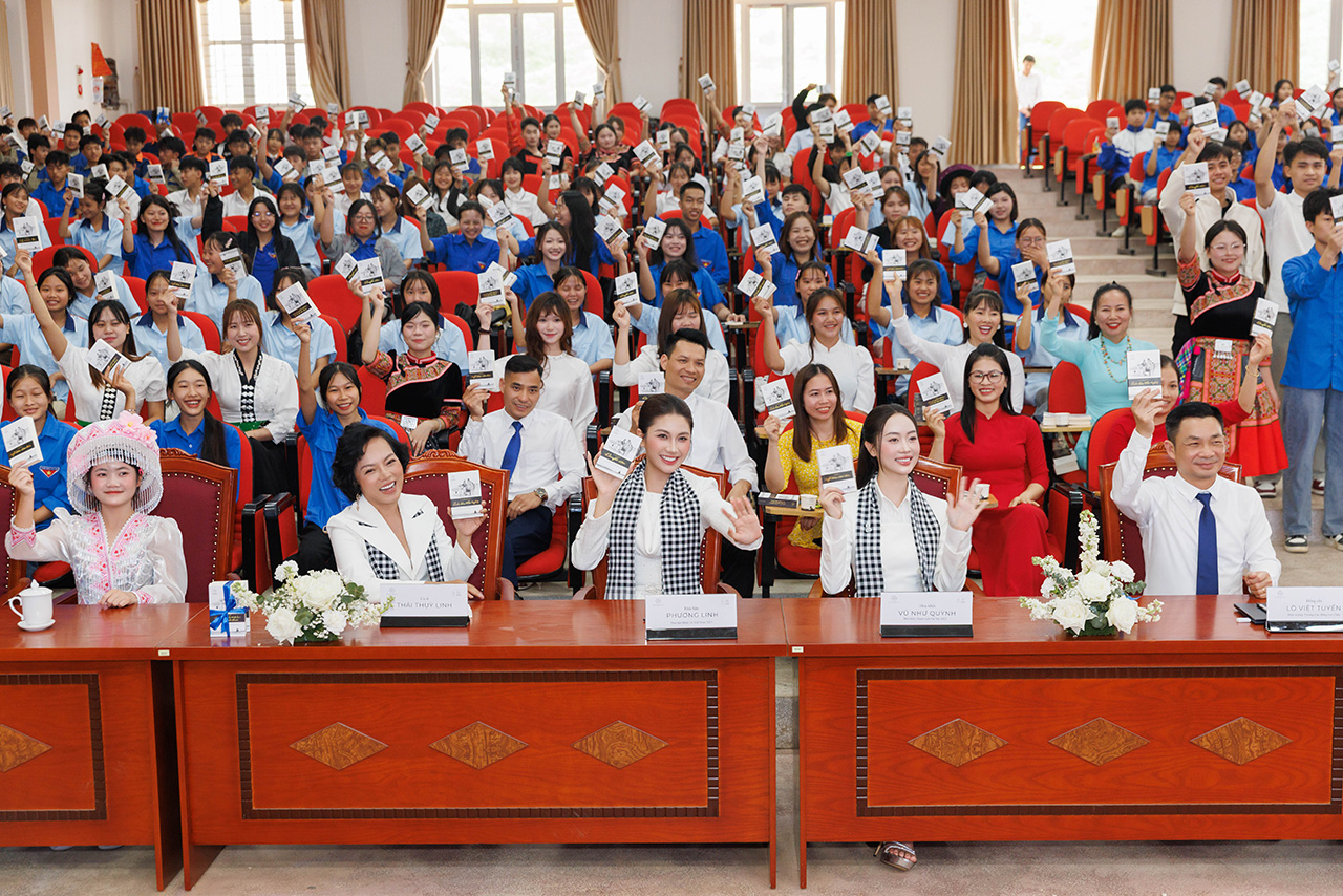 Hành trình Từ Trái Tim: Thắp sáng khát vọng lập nghiệp, phụng sự nơi vùng biên Tây Bắc