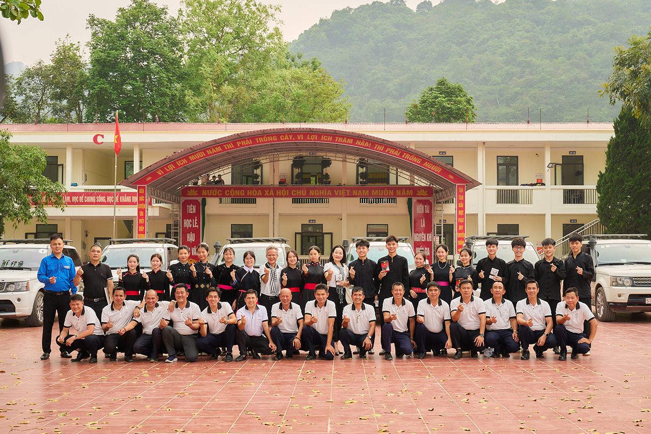 Hành trình Từ Trái Tim tiếp thêm ý chí, khát vọng và niềm tin để thế hệ trẻ vùng cao vững bước hướng tới tương lai