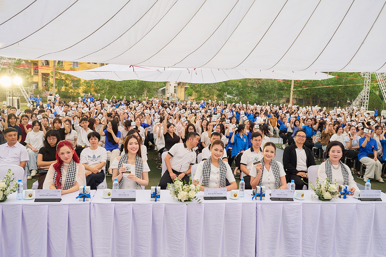 Nhật ký Hành trình Từ Trái Tim: Khơi chí lớn, tiếp động lực cho thế hệ trẻ Tuyên Quang