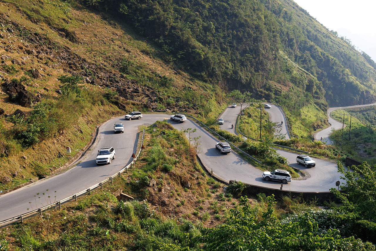 Hành trình Từ Trái Tim vượt những cung đường khó khăn, hiểm trở bền bỉ lan tỏa khát lớn đến thế hệ trẻ, cán bộ, chiến sĩ nơi vùng cao