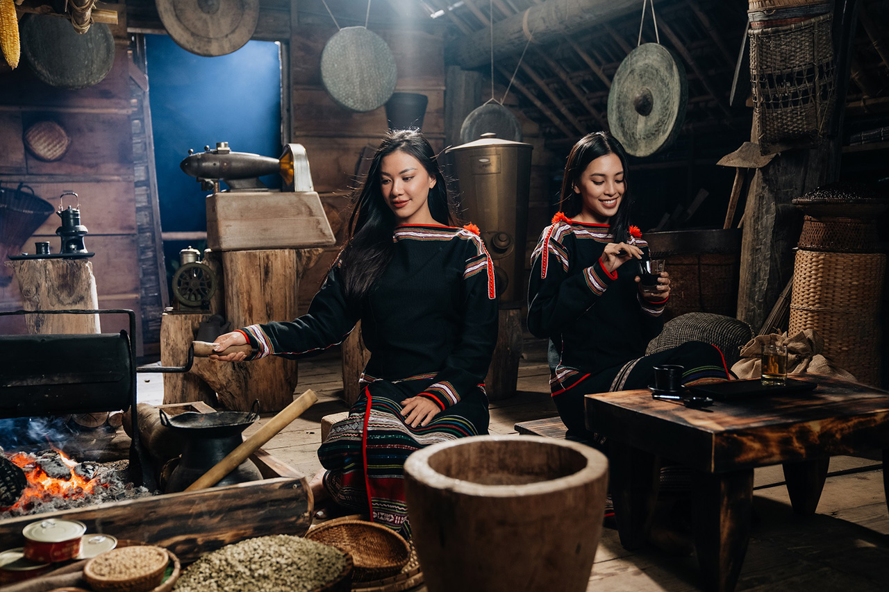 Buôn Ma Thuột, “nơi sản sinh những hạt cà phê Robusta chất lượng cao được ưa chuộng trên toàn cầu” (theo Discovery), đang đẩy mạnh phát triển sản phẩm cà phê chế biến sâu với giá trị gia tăng cao.